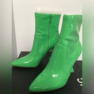International Concepts Ibrina Green Ankle Vinyl Booties